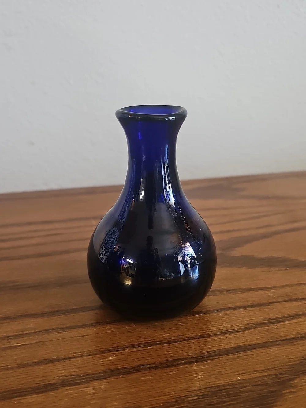 Handblown Cobalt Blue Glass Bud Vase Tote 8